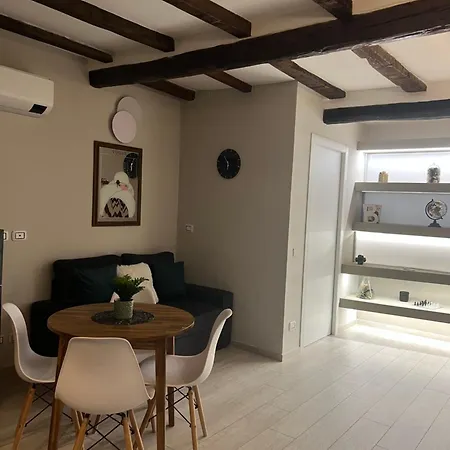 Bolognabyside-de Falegnami Apartament