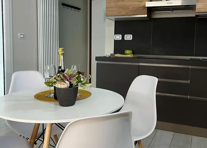 아파트 Bolognabyside-de Falegnami *