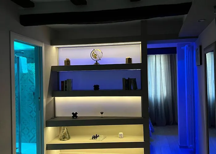 Bolognabyside-de Falegnami * Болонья